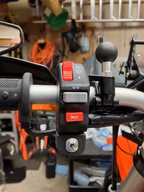 Sicass SwitchGear mount