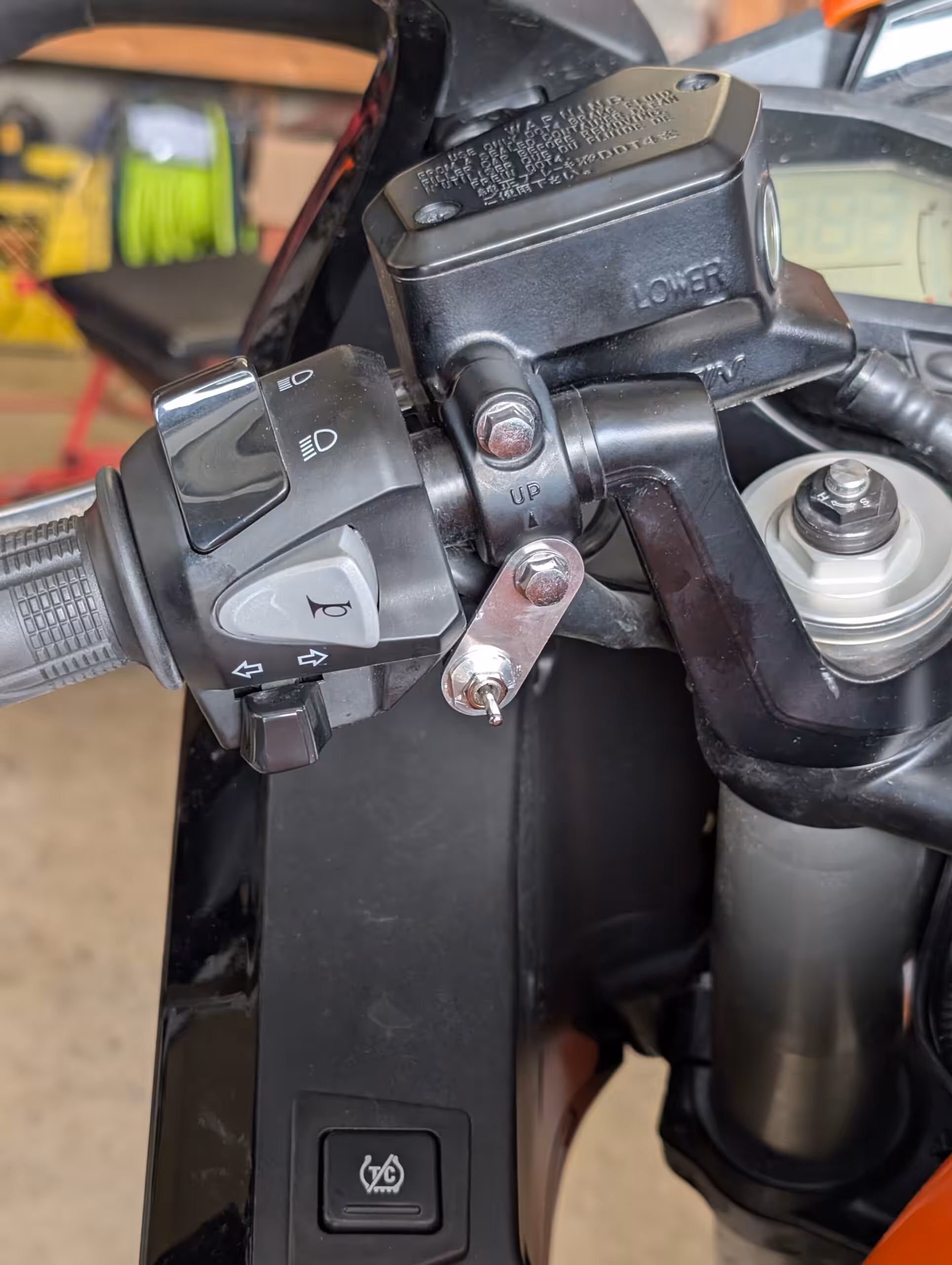 HONDA VFR1200X/F Cruise Kit - Image 3